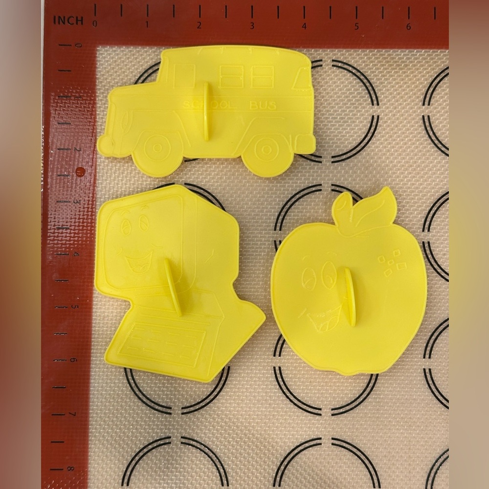 Yellow Cookie Cutters Set, Wilton